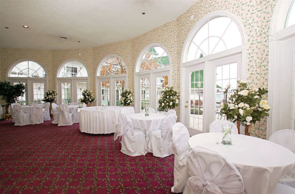 The Wisconsin Hotel & Conference Center Lake Delton Exteriör bild